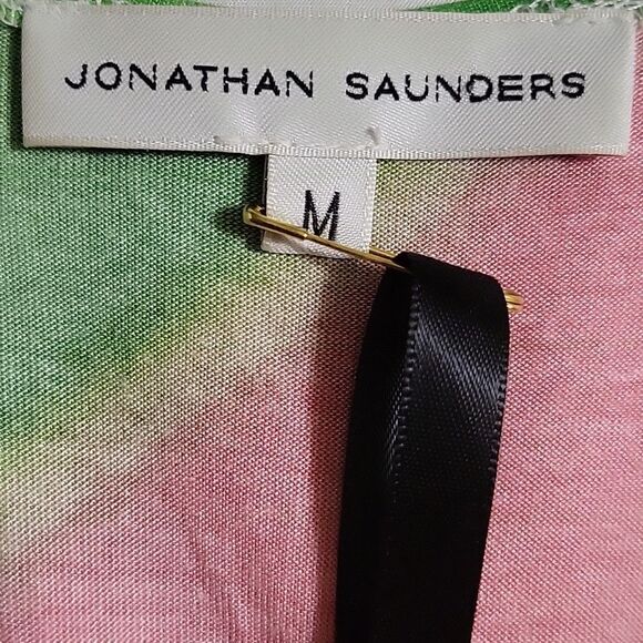 * * JOHNATHAN SAUNDERS  multi colour top - Picture 9 of 9